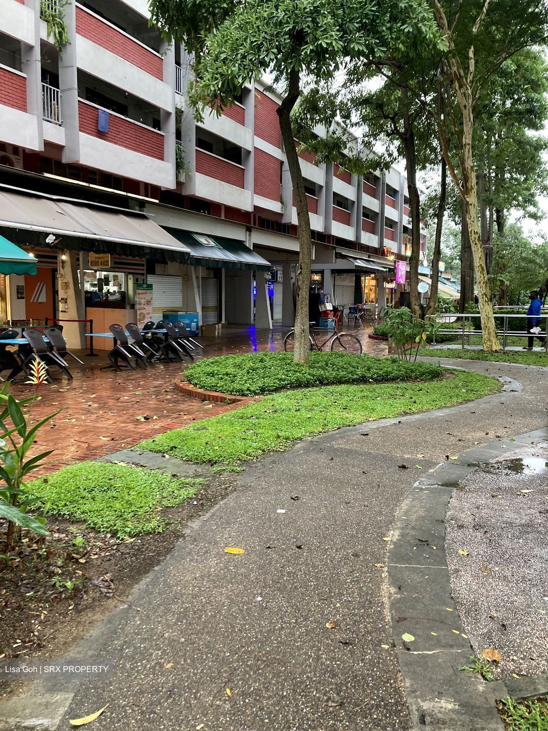 Changi Village Road (D17), Retail #452325931